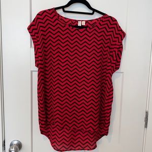 Women’s Red/Black Chevron Pattern Flowy Shirt